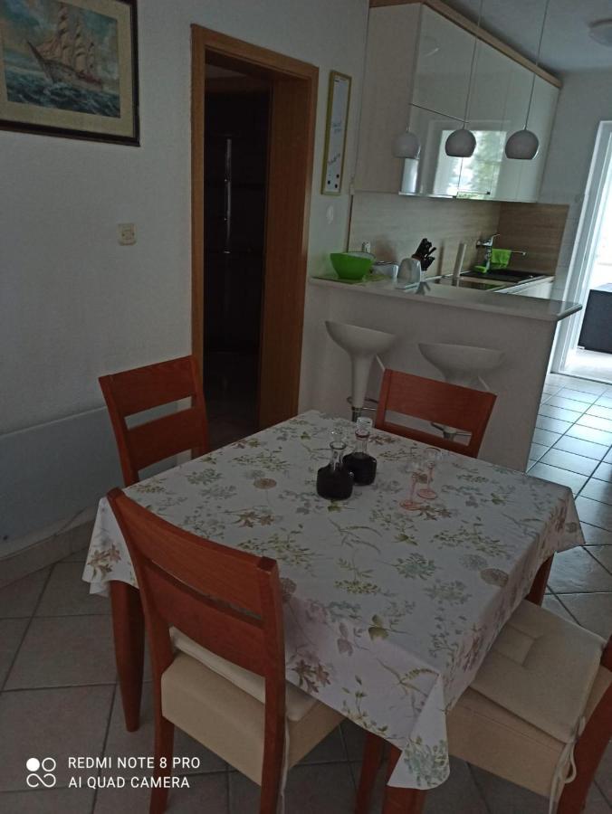 Apartman Robertino 1966 Makarská Exteriér fotografie